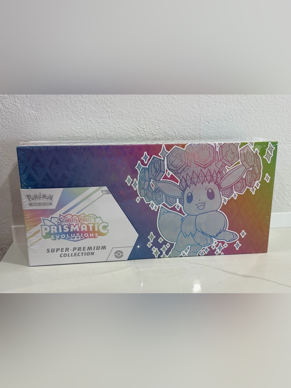 Pokémon Trading Card Game: Scarlet & Violet Prismatic Evolutions Super-Premium